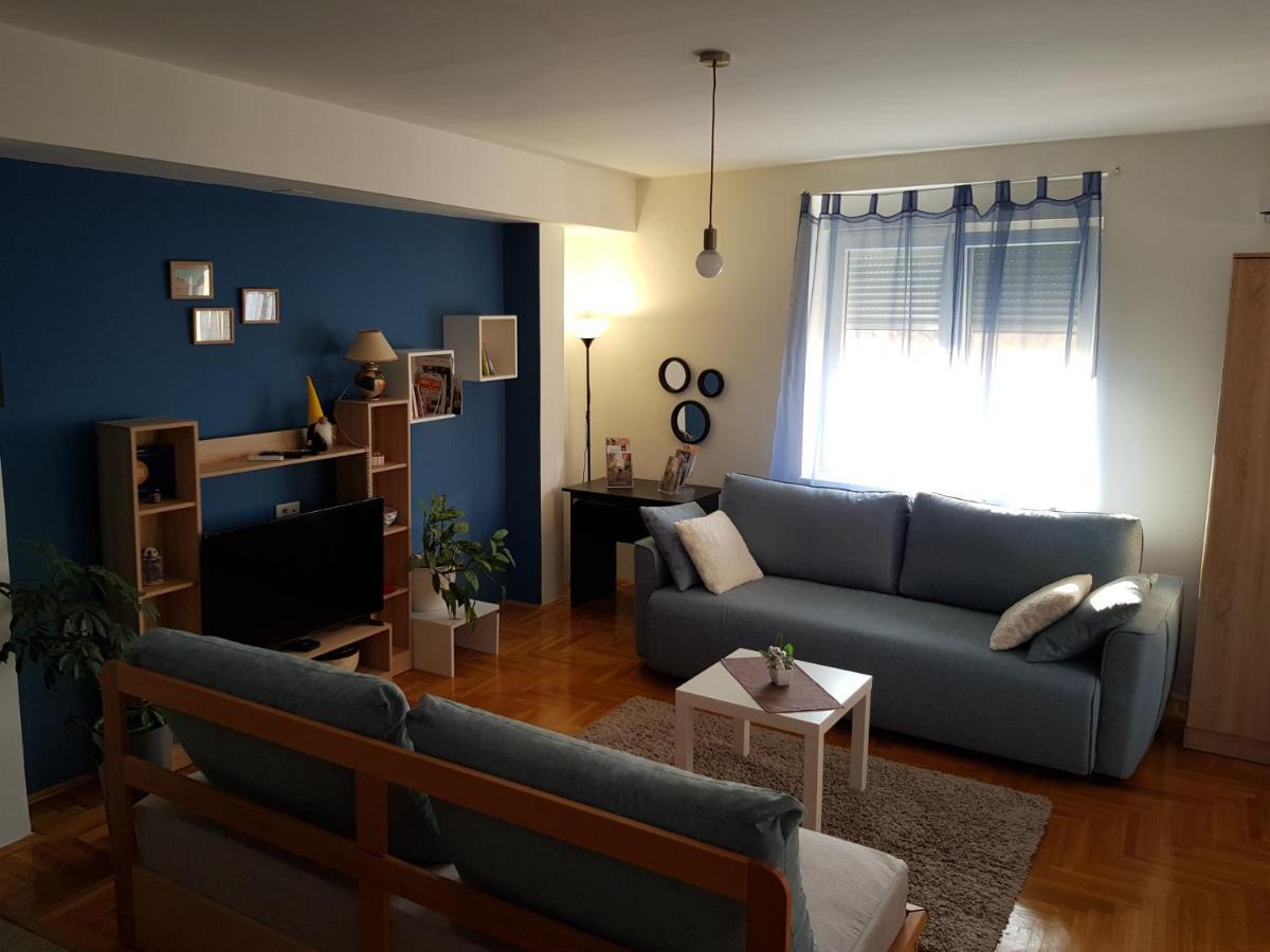 Konstantin Lux Apartment Subotica Bagian luar foto