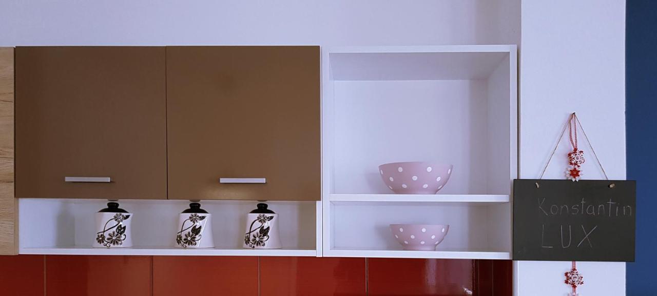 Konstantin Lux Apartment Subotica Bagian luar foto